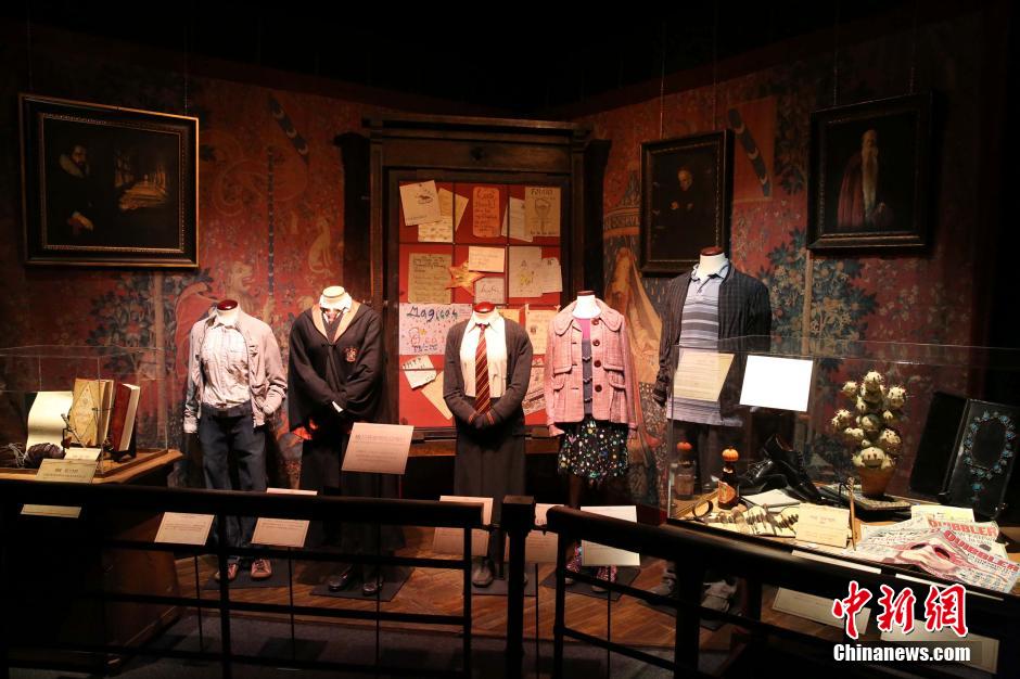 12月4日晚，哈利·波特魔法世界中國首展在上海開啟。