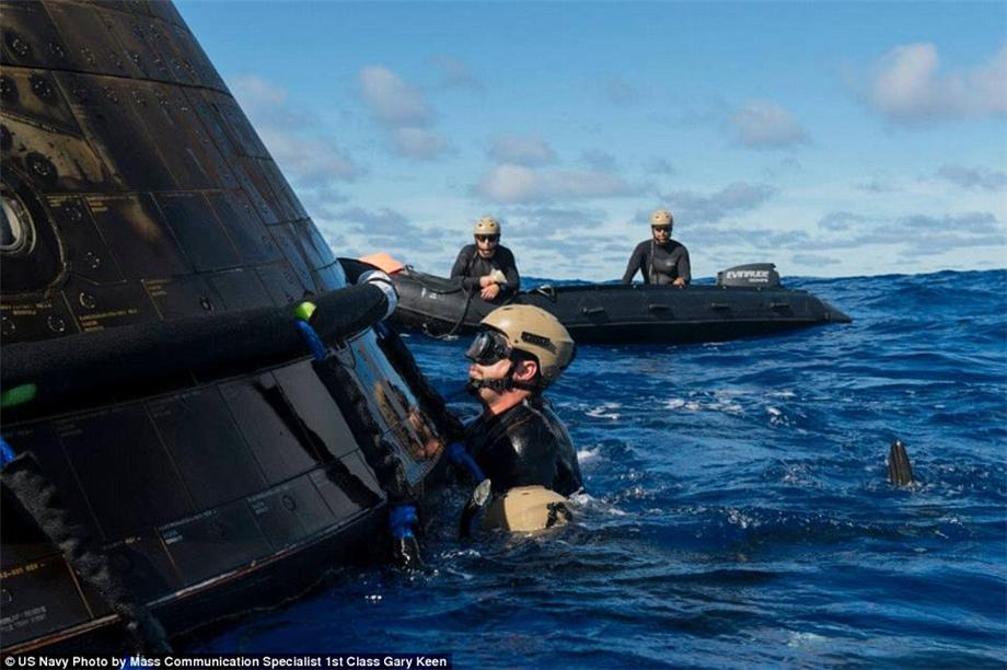 美海軍發佈“獵戶座”回收照片 引發航太粉絲關注
