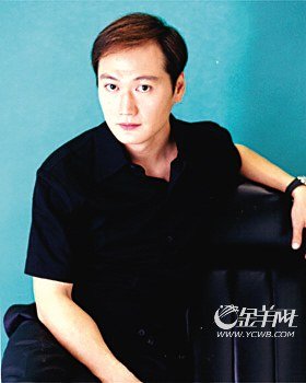艳星拍三级片不清场 三级男星黄秋生床技最佳