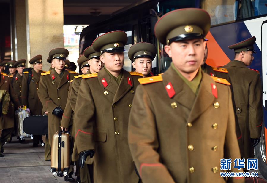 （社會）（5）朝鮮國家功勳合唱團和牡丹峰樂團抵京