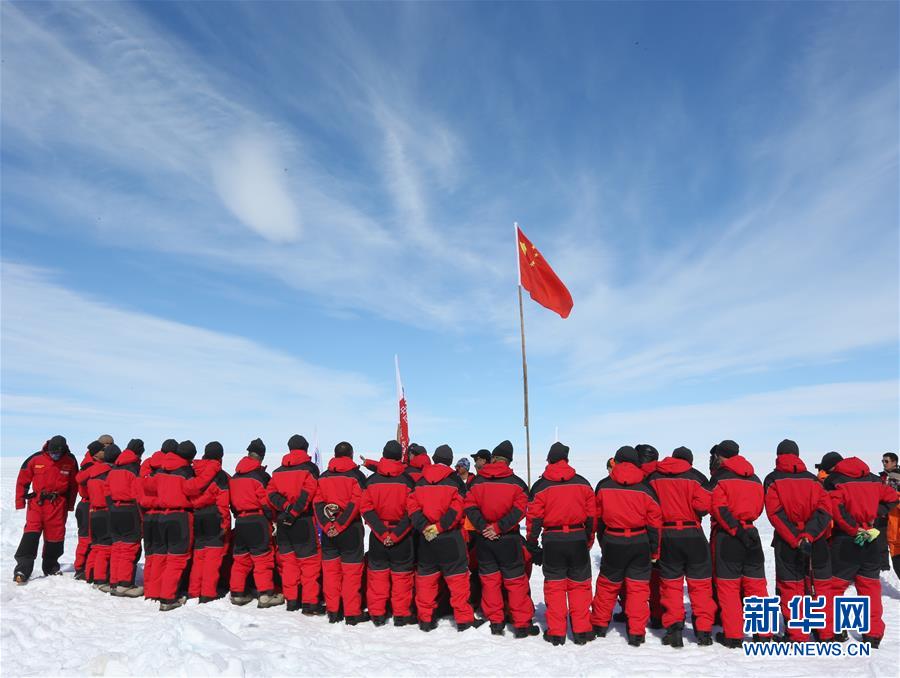 （第32次南極科考）（3）中國科考隊兵分兩路向南極內陸進發