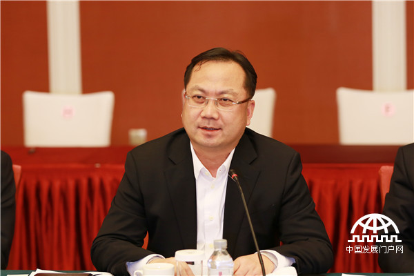 阿大科技与瓦房店市政府正式签署战略合作协议