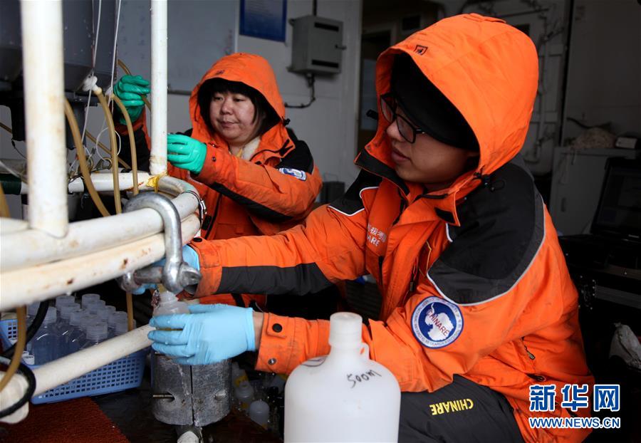 （第32次南極科考）（3）中國科考隊在南極半島海域開展海洋環境綜合考察