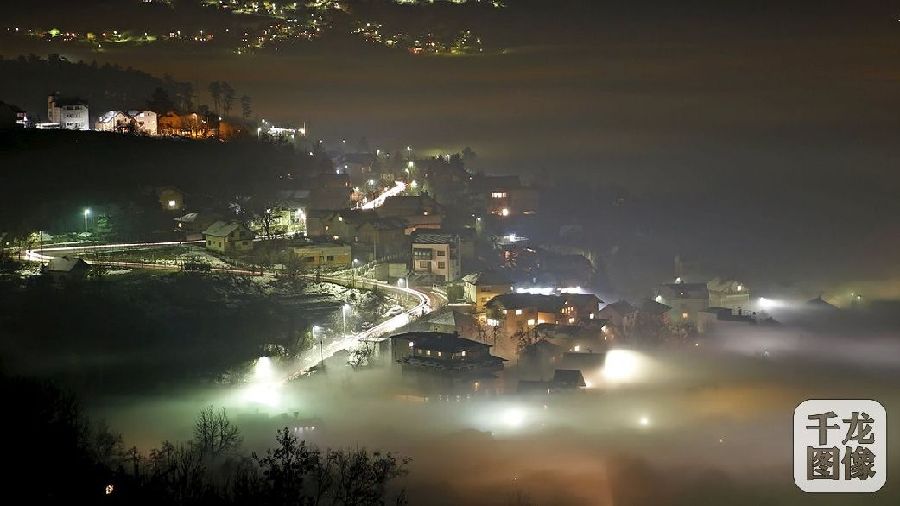 當地時間2015年12月27日，波斯尼亞-黑塞哥維那薩拉熱窩空氣污染嚴重，被霧霾籠罩。3