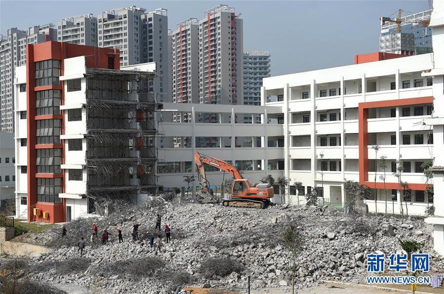 （社會）（3）廣西南寧一教學樓剛建好就被拆除引熱議