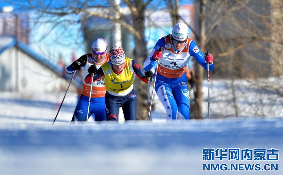 （體育）（2）越野滑雪——國際雪聯中國巡迴賽西烏旗站比賽開賽