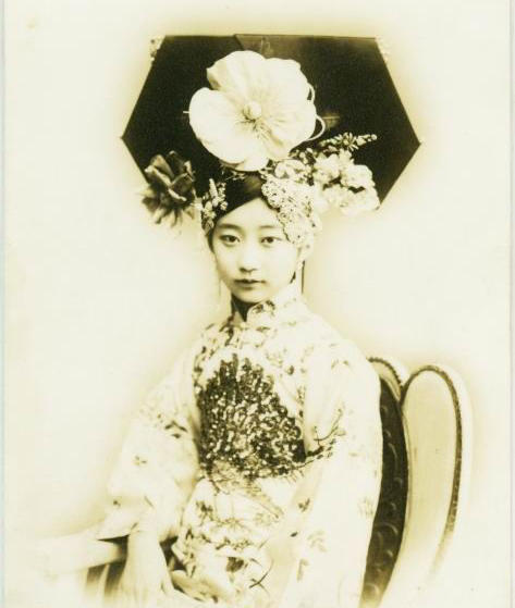 清末格格完颜立童记