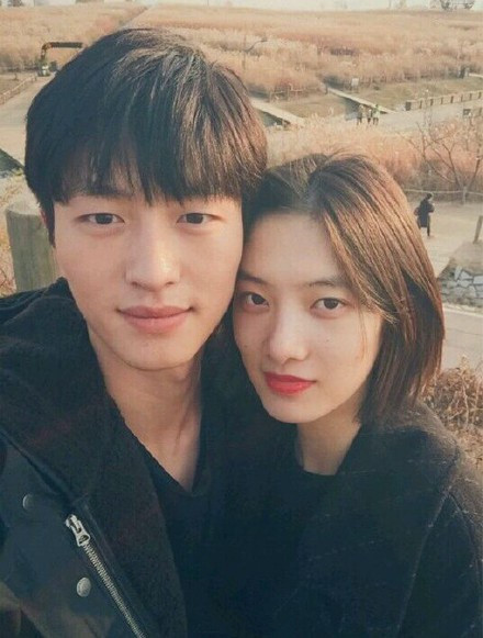 模特金大川疑与女友分手 清空微博删光恩爱照