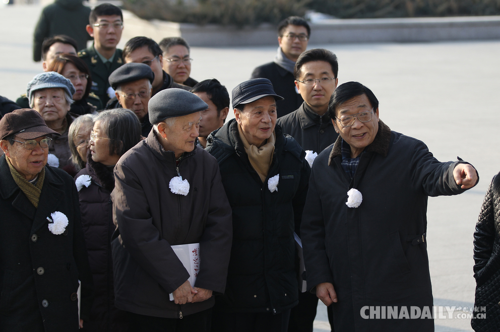 甘惜分遗体告别仪式在北京八宝山举行