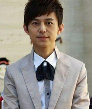 何炅结婚没有吗 b8aeedd1282a18043a6511.jpg