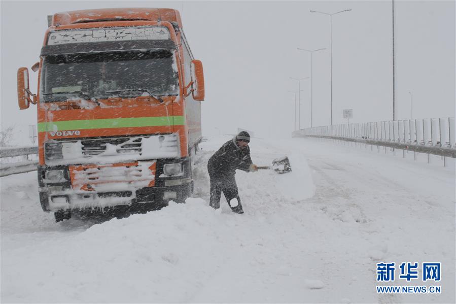（國際）（1）羅馬尼亞遭遇今冬最大暴風雪天氣