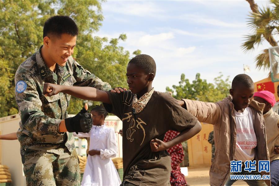 （XHDW）（1）中國赴馬利維和部隊舉行“維和營開放日”活動