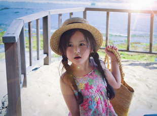 "小芈月"刘楚恬海边度假晒美照