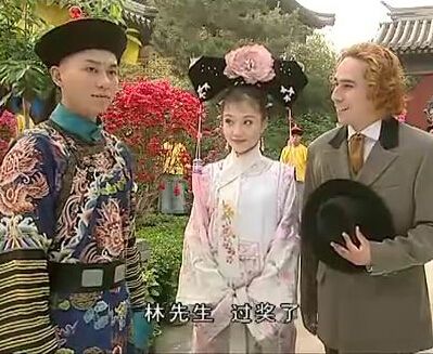 李晨大腿上曾刺