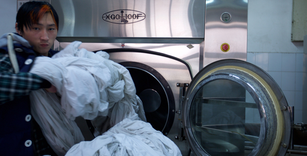 春运卧具洗涤工厂探秘