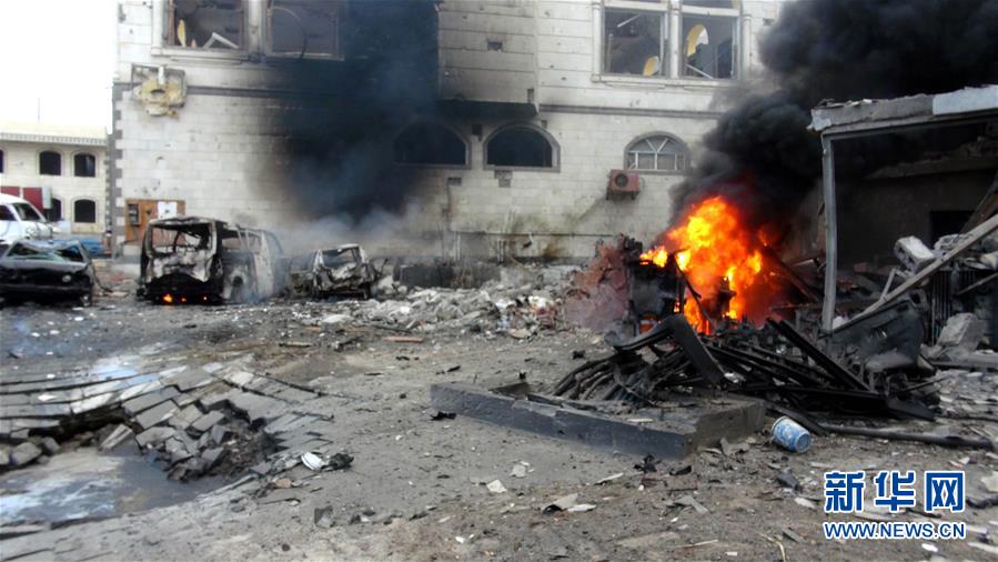 （國際）（2）葉門總統官邸附近遭自殺式汽車炸彈襲擊9人死亡 