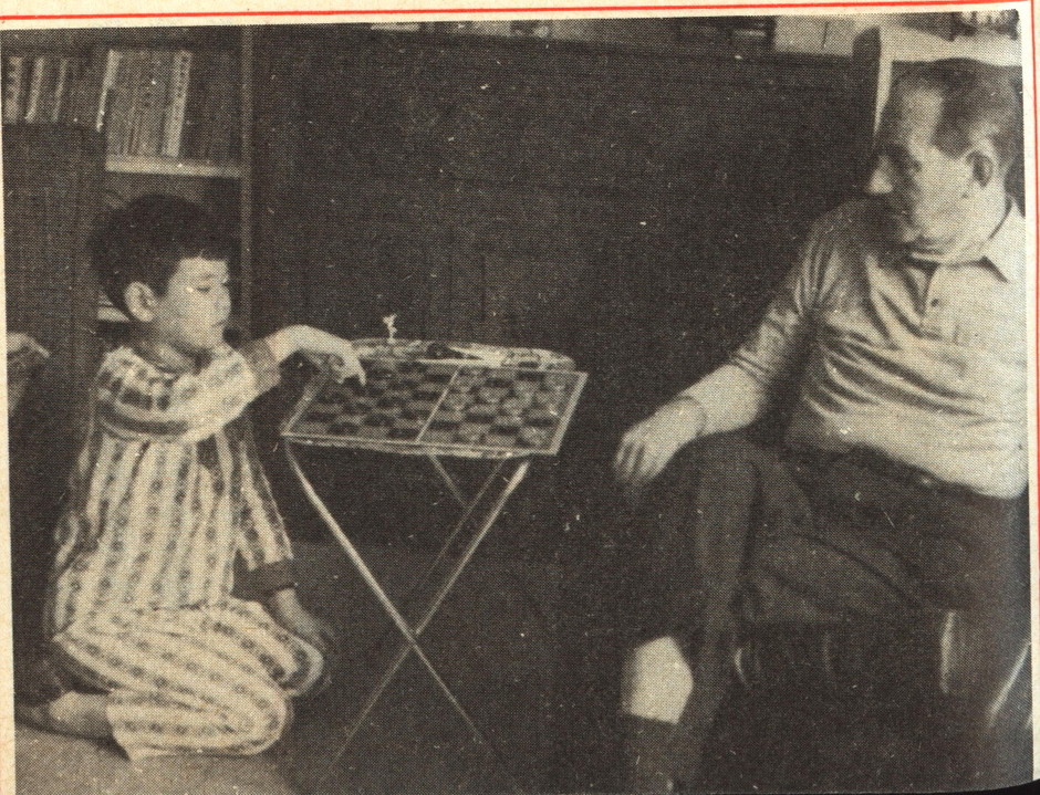 费翔美貌老少通杀 身世与童年照片遭曝光_娱乐频道_中国网