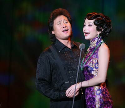 一代歌手成 军妓 ?汤灿武汉监狱劳改表现好[16