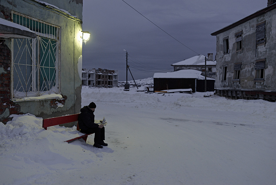 俄攝影師拍摩爾曼斯克極夜美景 宛如童話王國