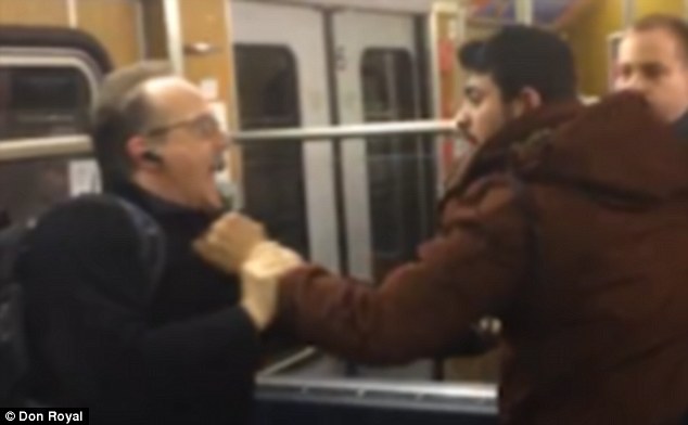 德国难民地铁骚扰女乘客 老人阻止反被攻击