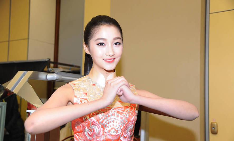 关晓彤春晚彩排 将与郭冬临马天宇共同演绎小品