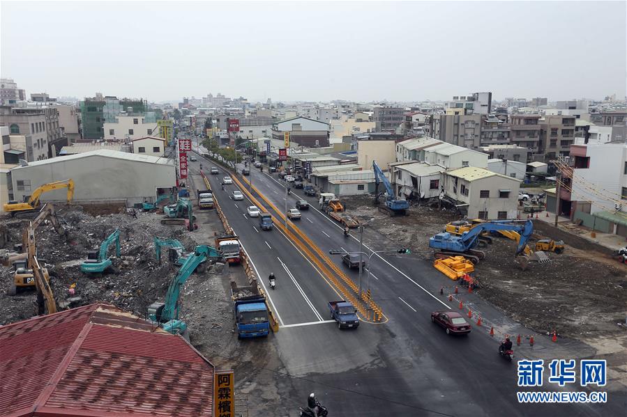 #（社會）（2）受台南地震損壞的永大路恢復通車
