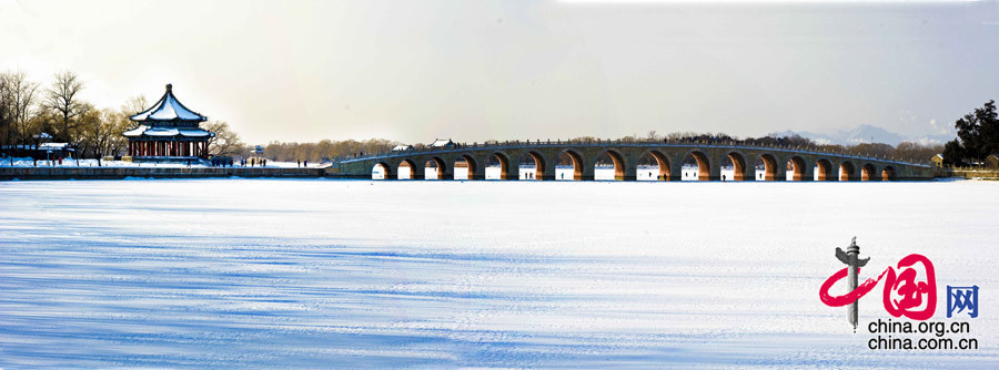 17孔桥冬曲 摄影：姜景余