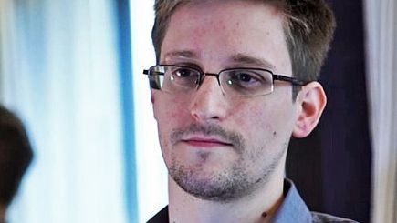 斯诺登网路发声:若审判公正愿意被引渡回国