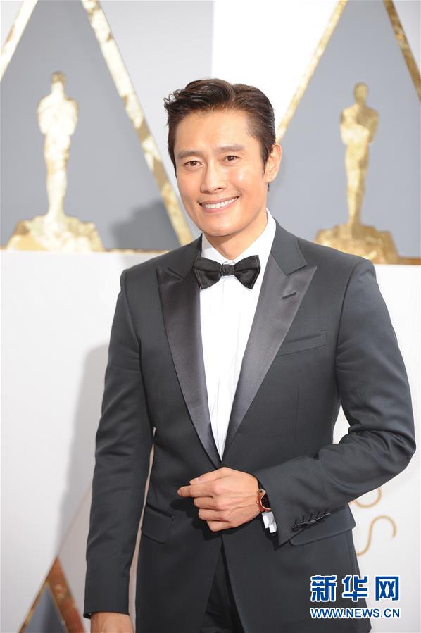 （国际）（2）奥斯卡红毯星光