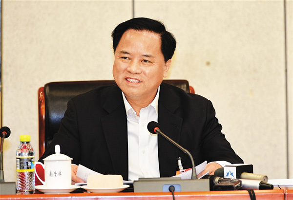 海南省省长刘赐贵:发挥三大优势 坚持生态立省