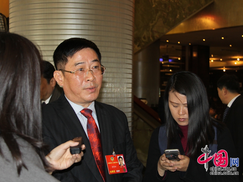 李修松委员：走中国特色自主创新的文化产业发展之路
