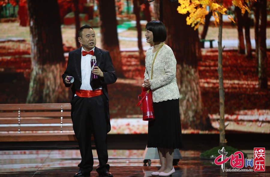 潘长江晋级《喜剧人》总决赛 老艺术家面临新争议