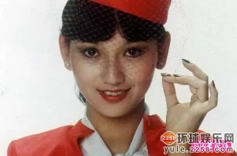 她曾美过林青霞 是周润发最爱 年过60仍穿透视装