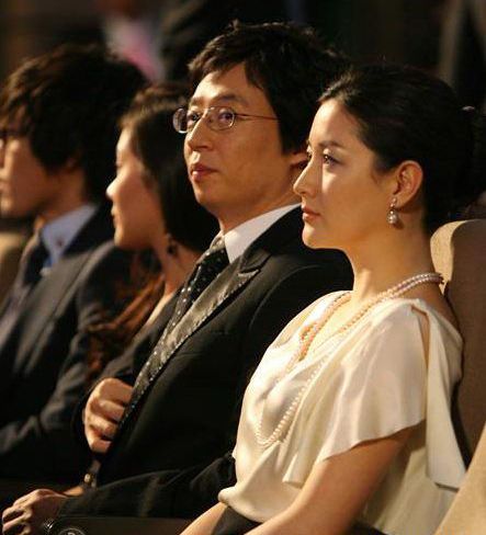 王艳李嘉欣赵薇郭晶晶 豪门阔太们不能说的家