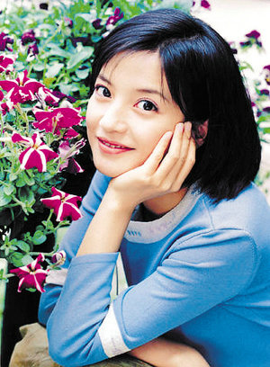 女星产后肿成球:大s腰臀分不清 陈好现饼脸[30]- 中国日报网