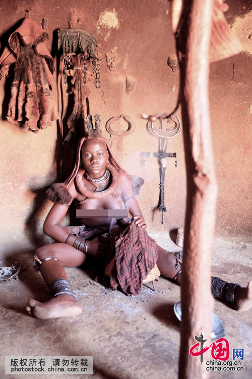 纳米比亚古老的辛巴人部落---曾经非洲最富庶强大的游牧民族[组图]