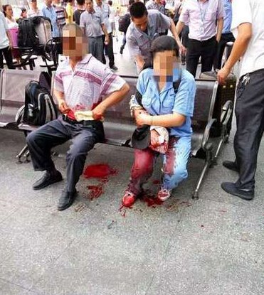 深圳男子车站砍人7人受伤 猖狂砍人为何屡屡发