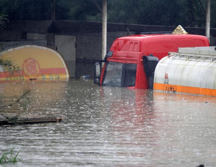 强降雨致中国南方6省区遭受洪涝灾害
