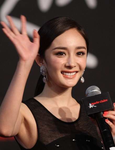 莫文蔚赵丽颖谢娜张韶涵姚晨大小s 长相一般却被封女神