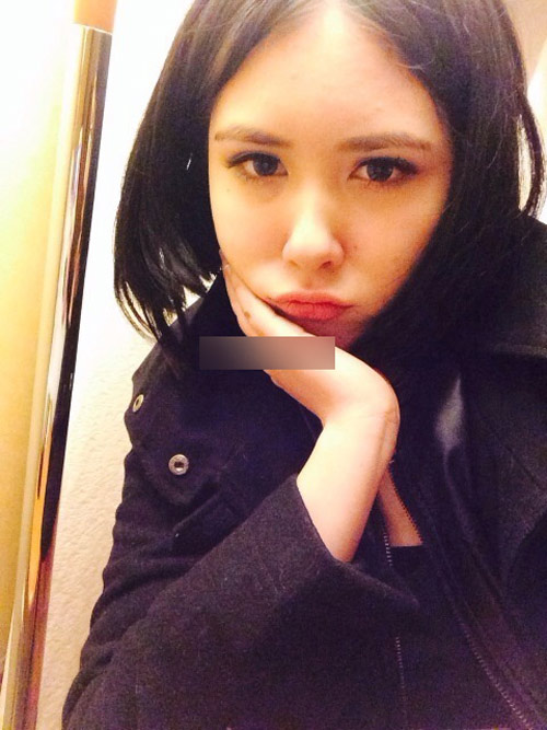 正面照女 c03fd543ecb018eff34e11.jpg