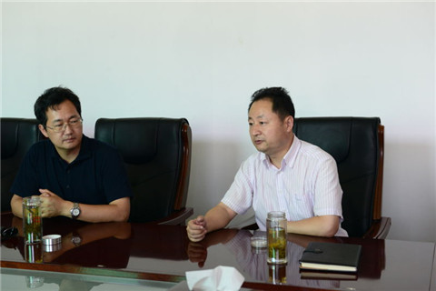 中国银行山东分行副行长张守川一行来国美酒业参观考察组图