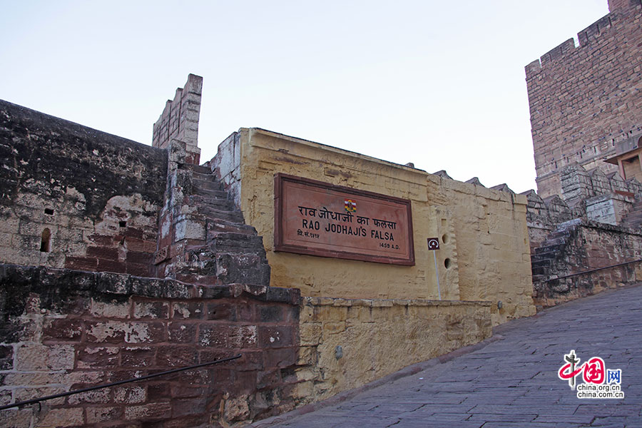 城堡最原始的一段城墙，建于1459年
