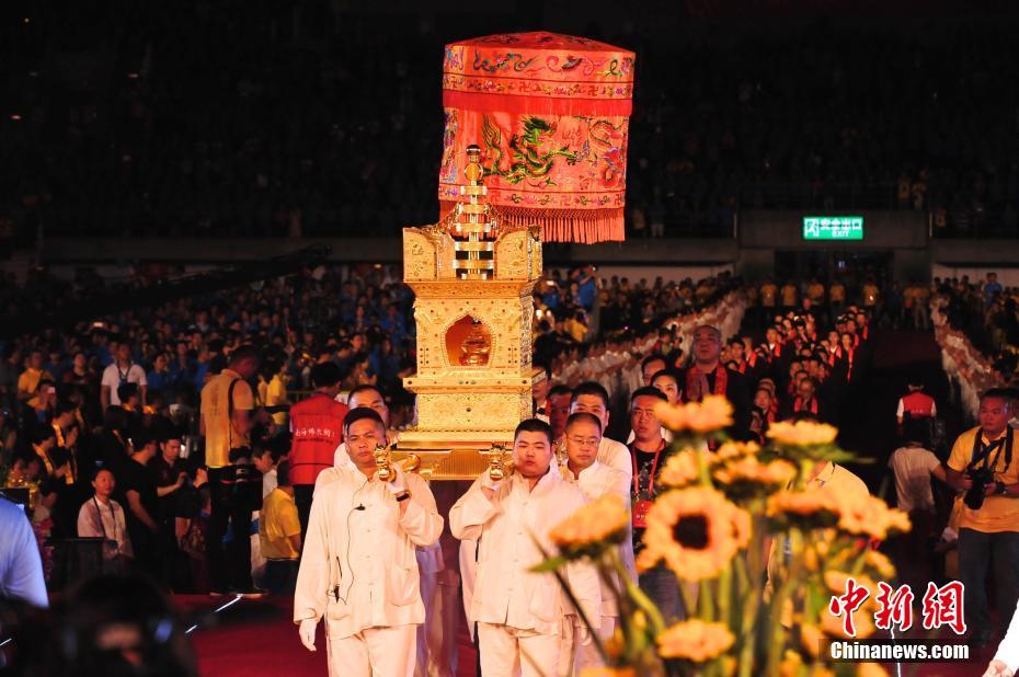 多国佛教领袖出席深圳2016年万众祈福大典[组图]
