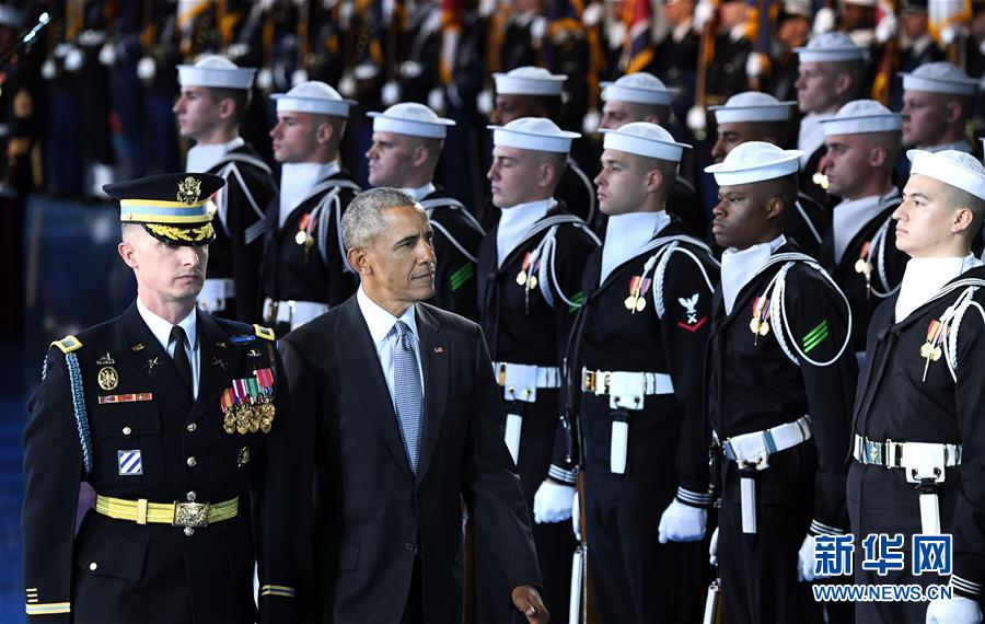 美国军方为奥巴马举行欢送仪式
