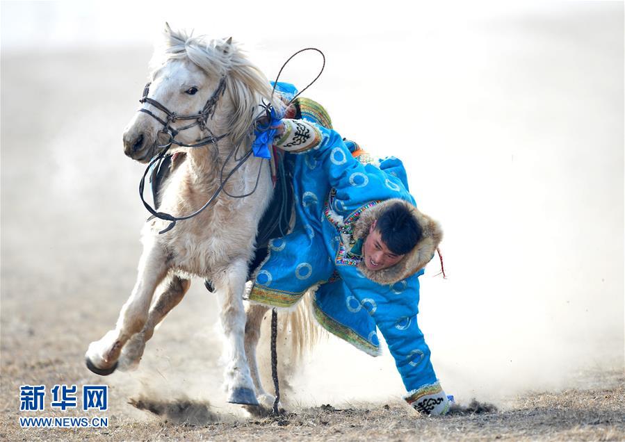 内蒙古第十四届冰雪那达慕在西乌珠穆沁旗开幕