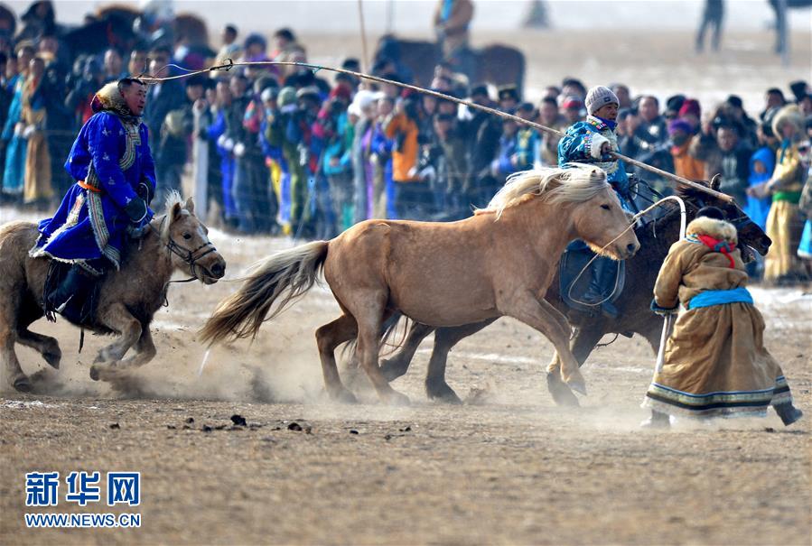 内蒙古第十四届冰雪那达慕在西乌珠穆沁旗开幕