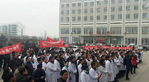 1月6日下午3时，在接到任务的5个小时后，大同市各医疗单位集结到浑源县医院。