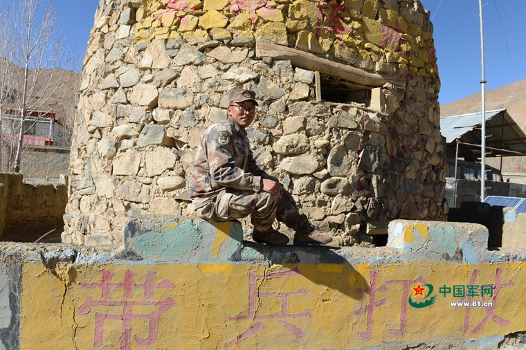 新春走军营：边防军人写给十年前的自己