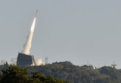 日本全球最小运载火箭发射失败 商用计划受挫