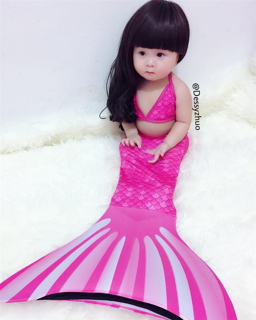 印尼一岁小女孩长相酷似布娃娃成知名网红